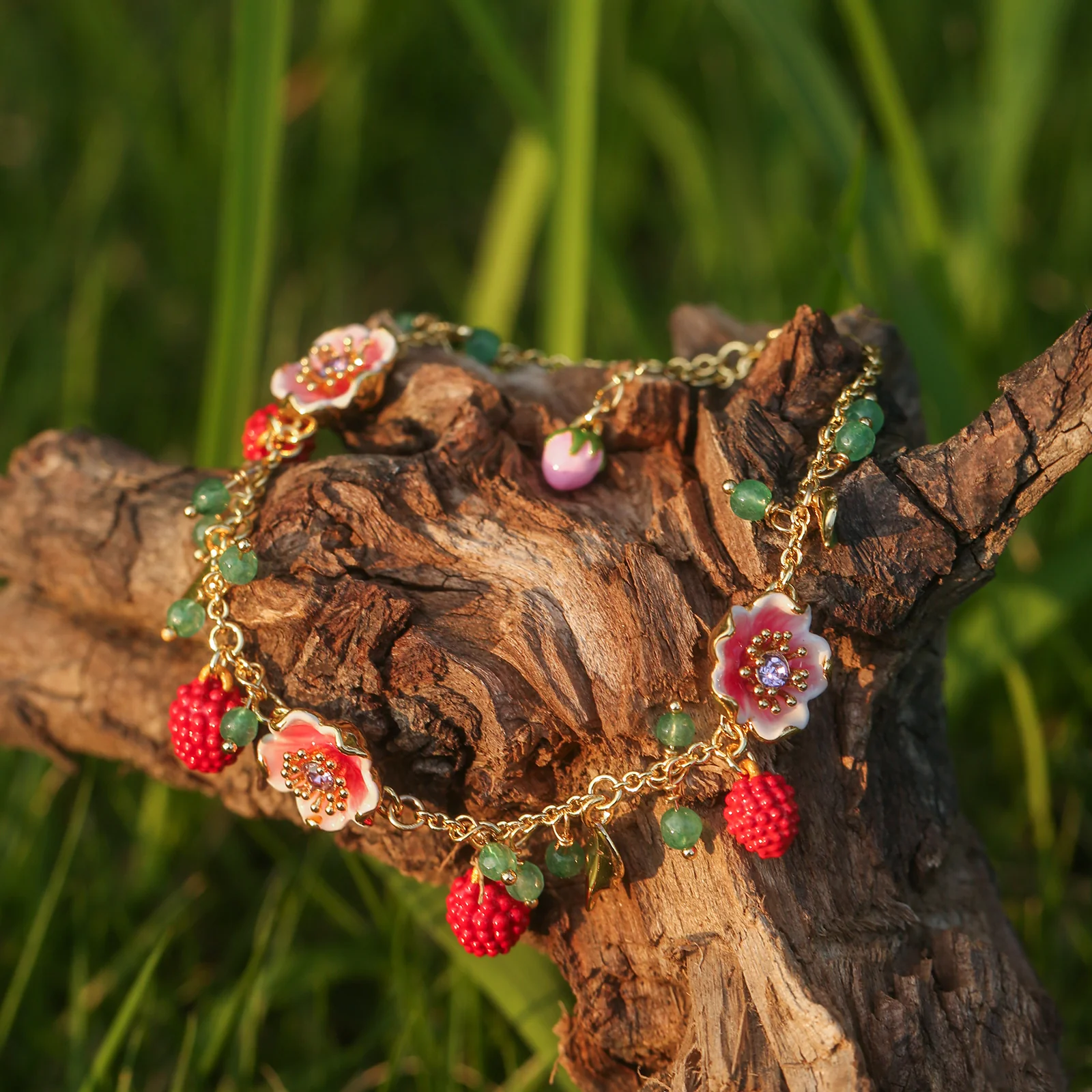 Raspberry Flower Beads Bracelet - Image 5
