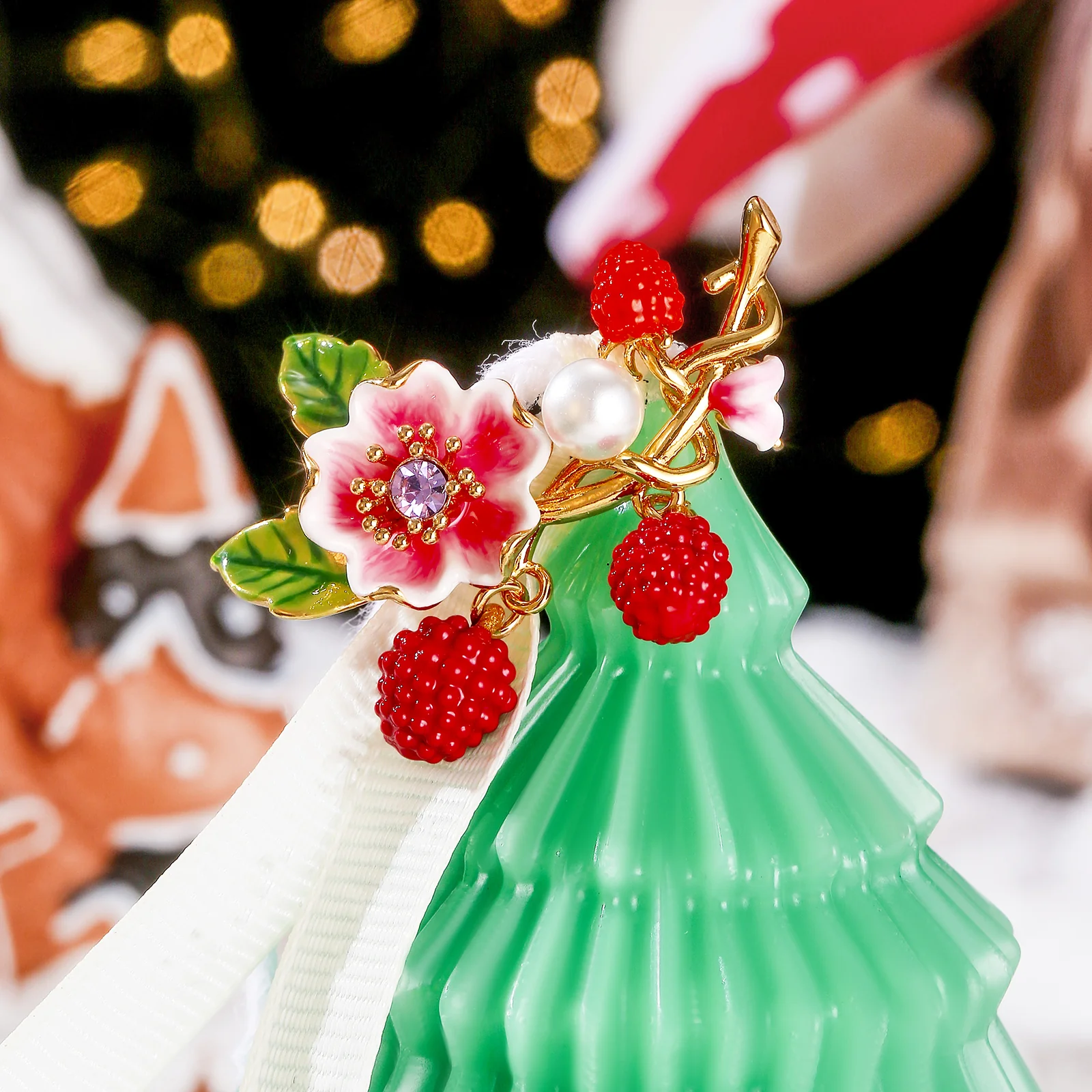 Raspberry Flower Brooch - Image 3