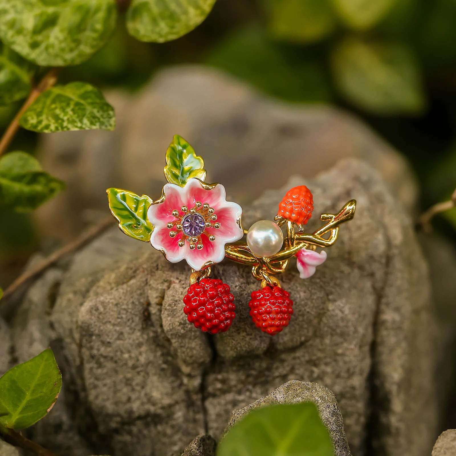 Raspberry Flower Brooch - Image 4