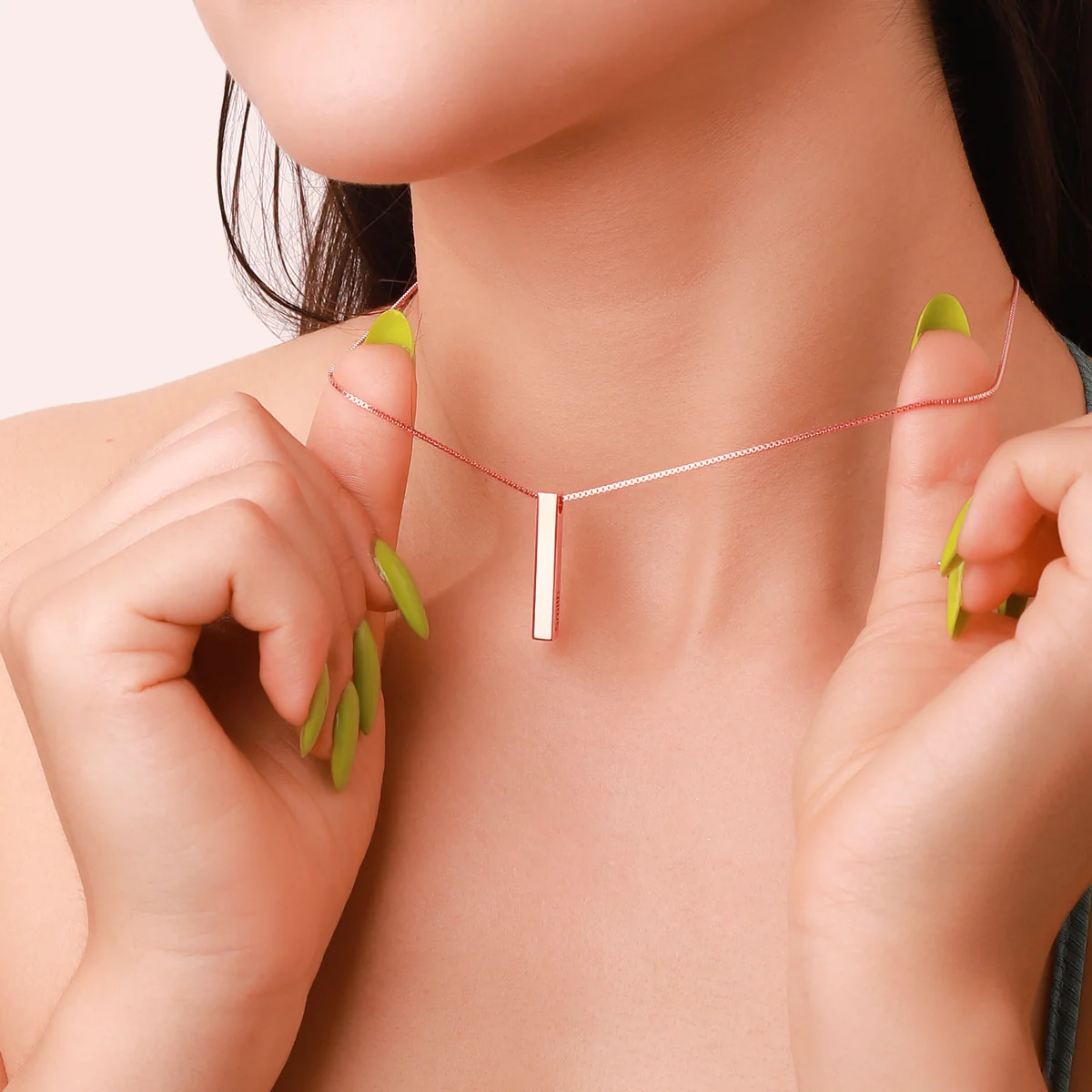 Engraved 3D Bar Name Necklace - Image 5