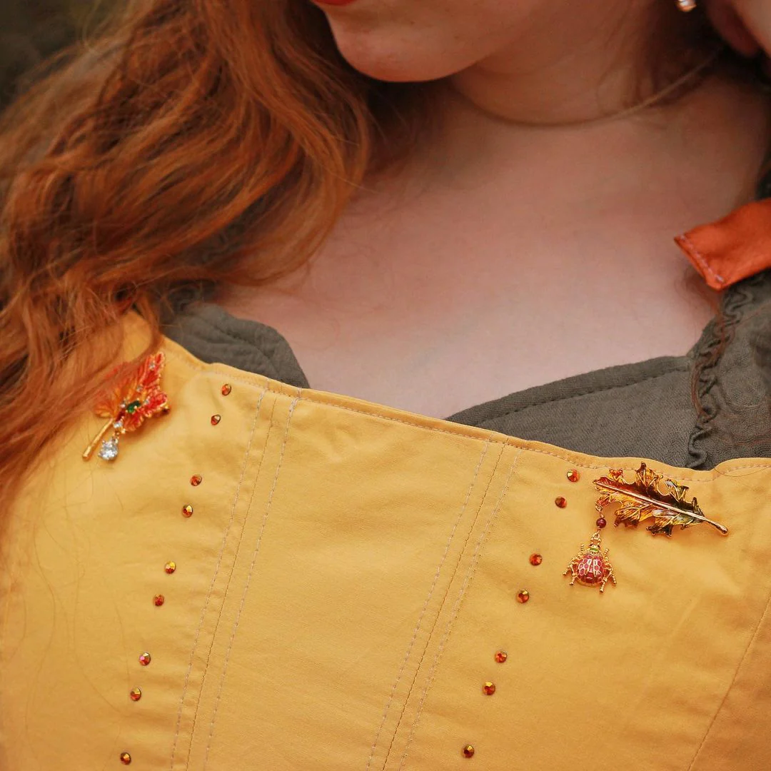 Ladybug Leaf Brooch - Image 12