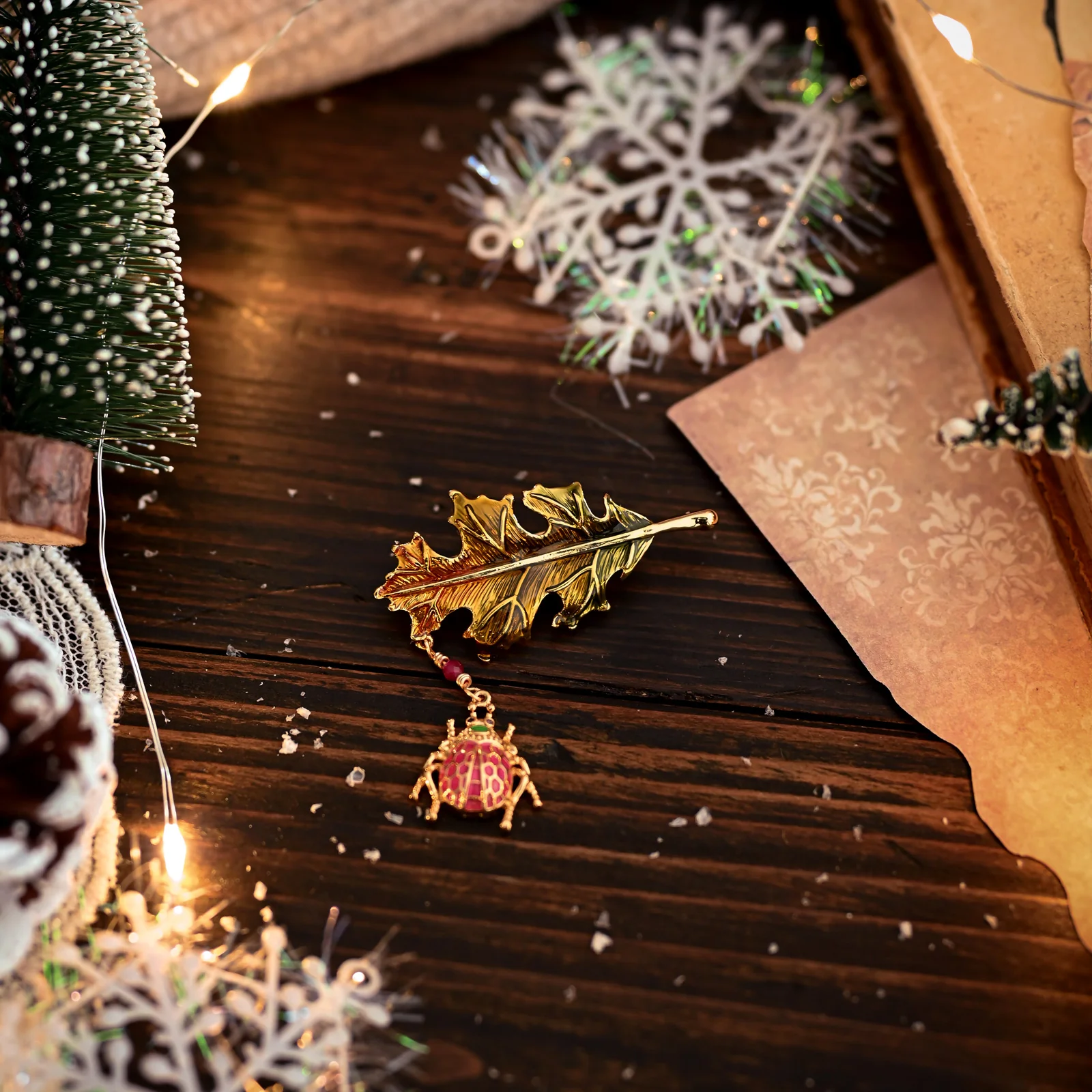 Ladybug Leaf Brooch - Image 24