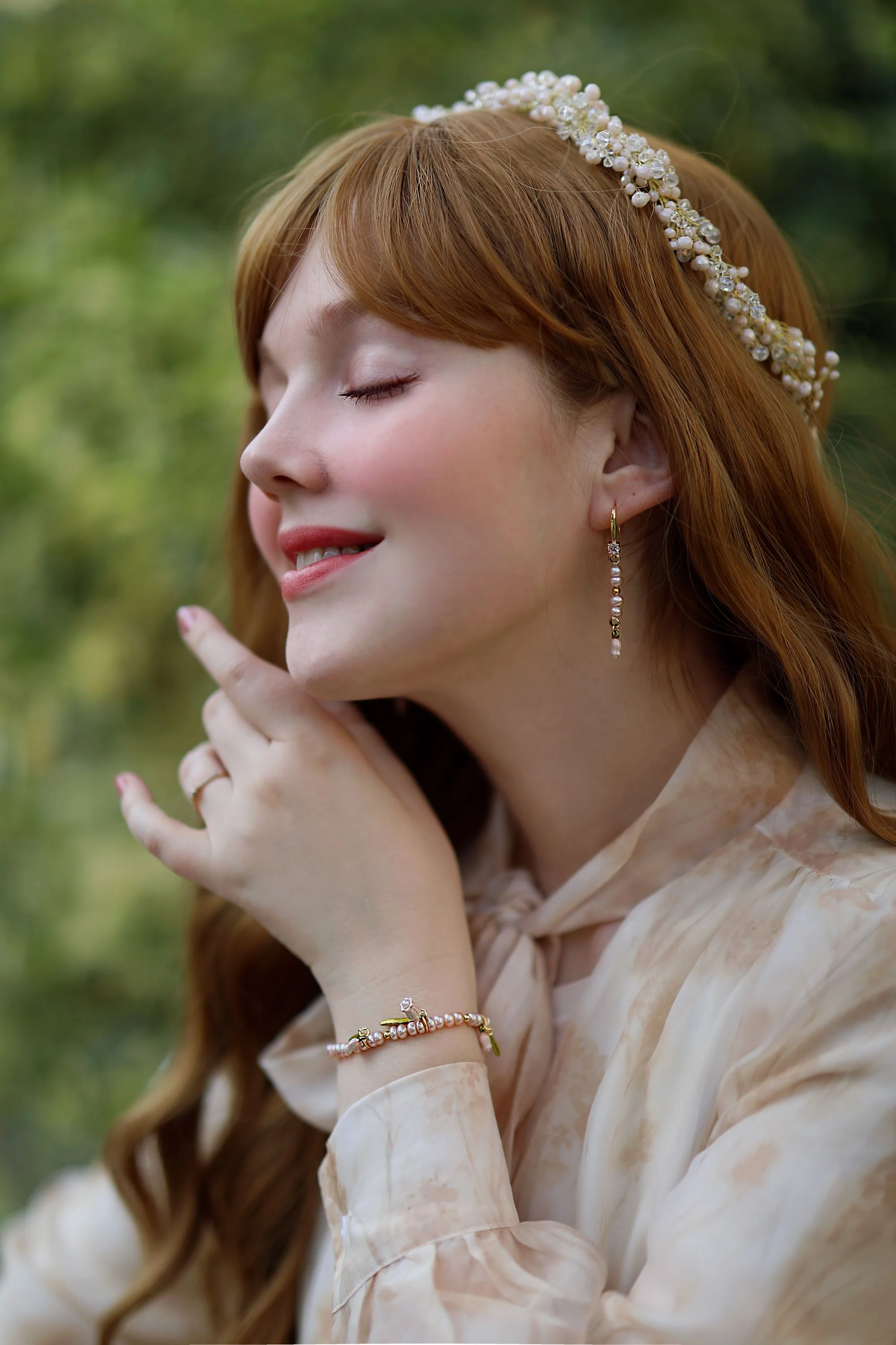 Lily Of The Valley Pearl Bracelet - Image 3