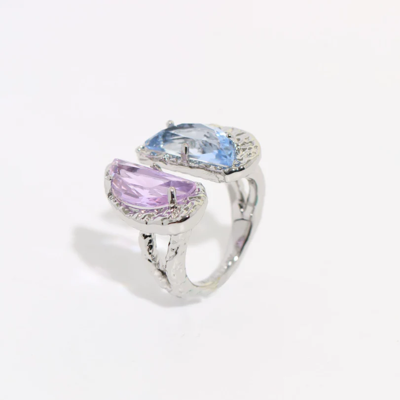 Love Heart Gem Ring - Image 6