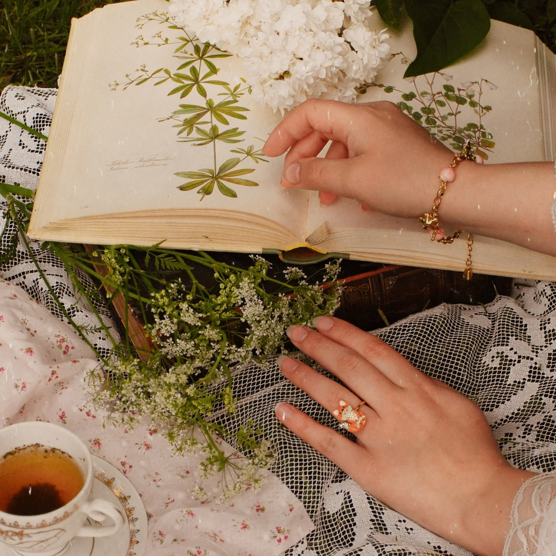 Peach Blossom Bracelet - Image 3