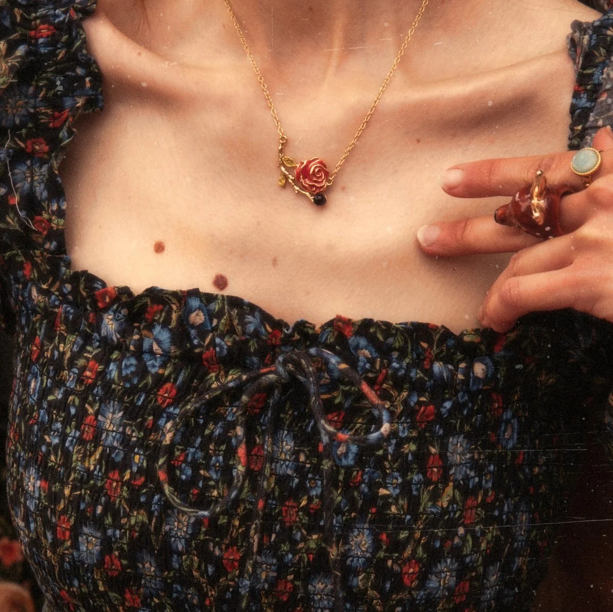 Rose Necklace - Image 5