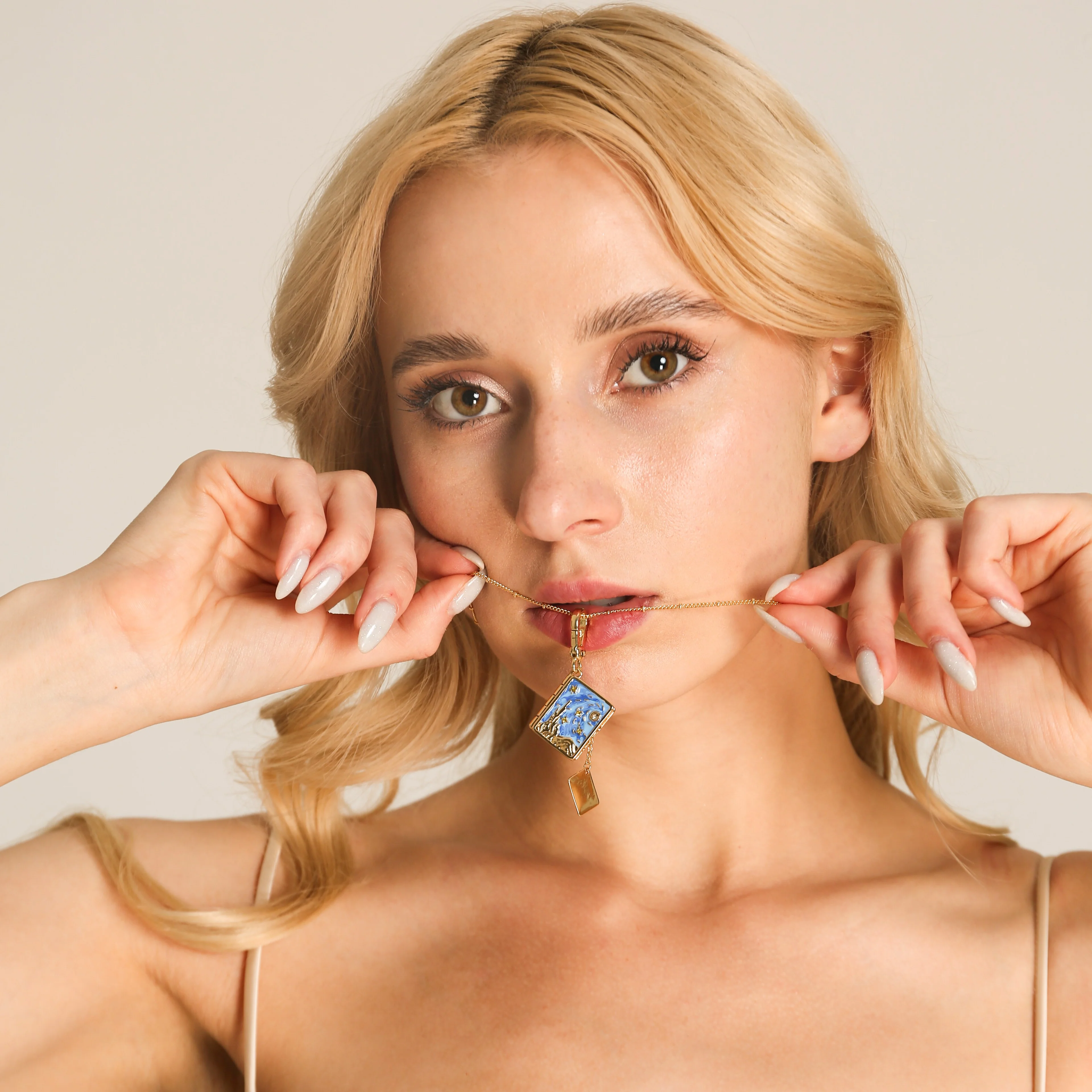 Starry Night Locket Necklace - Image 6